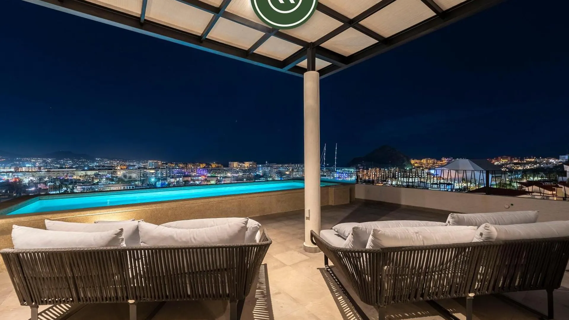 Amazing Studio - Terrace With The Marina View 카보산루카스